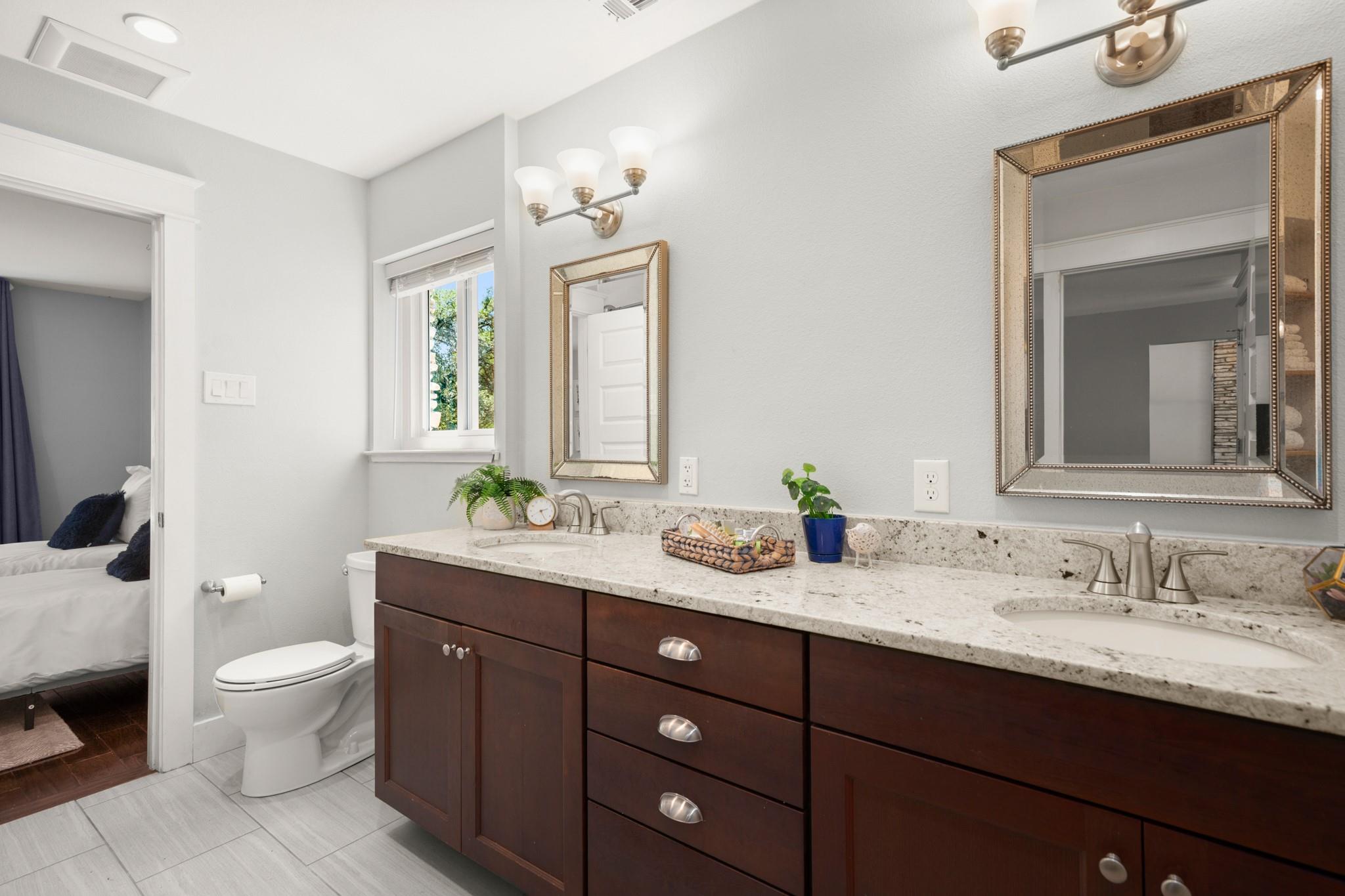 5604 Penick Dr, Austin, TX 78741