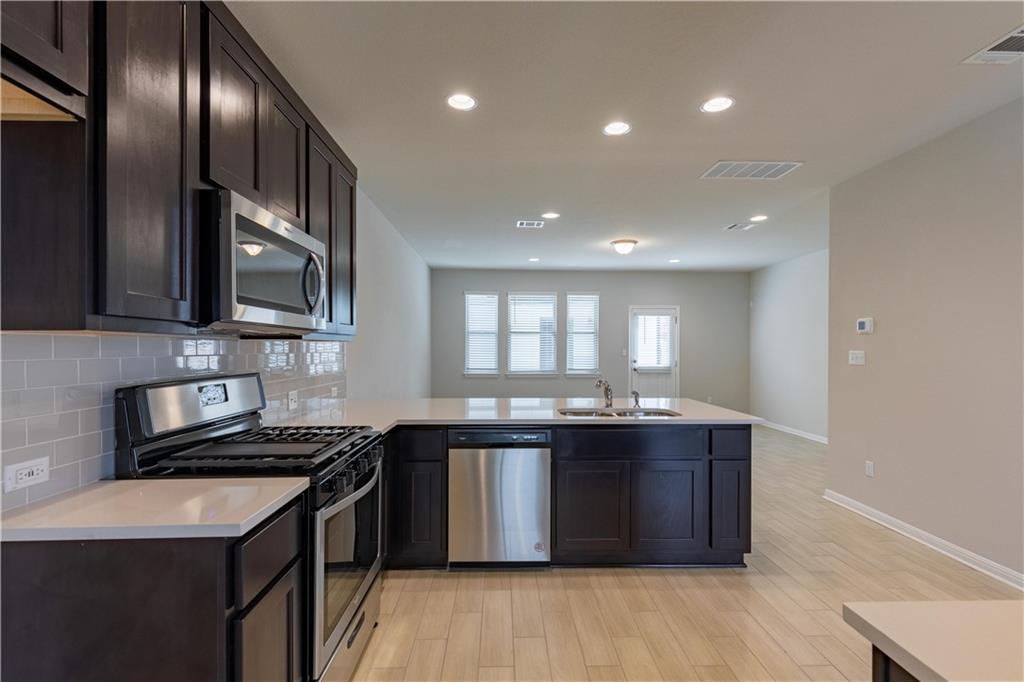 2024 Pecan Island Dr, Leander, TX 78641