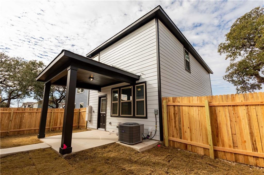 2024 Pecan Island Dr, Leander, TX 78641