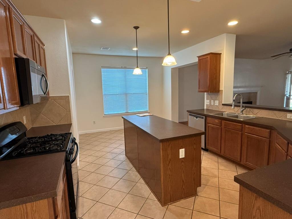 4328 Hidden Park Dr, Pflugerville, TX 78660