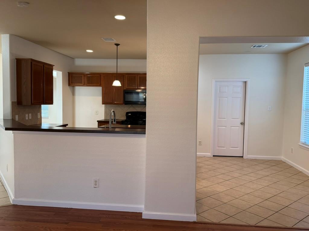 4328 Hidden Park Dr, Pflugerville, TX 78660