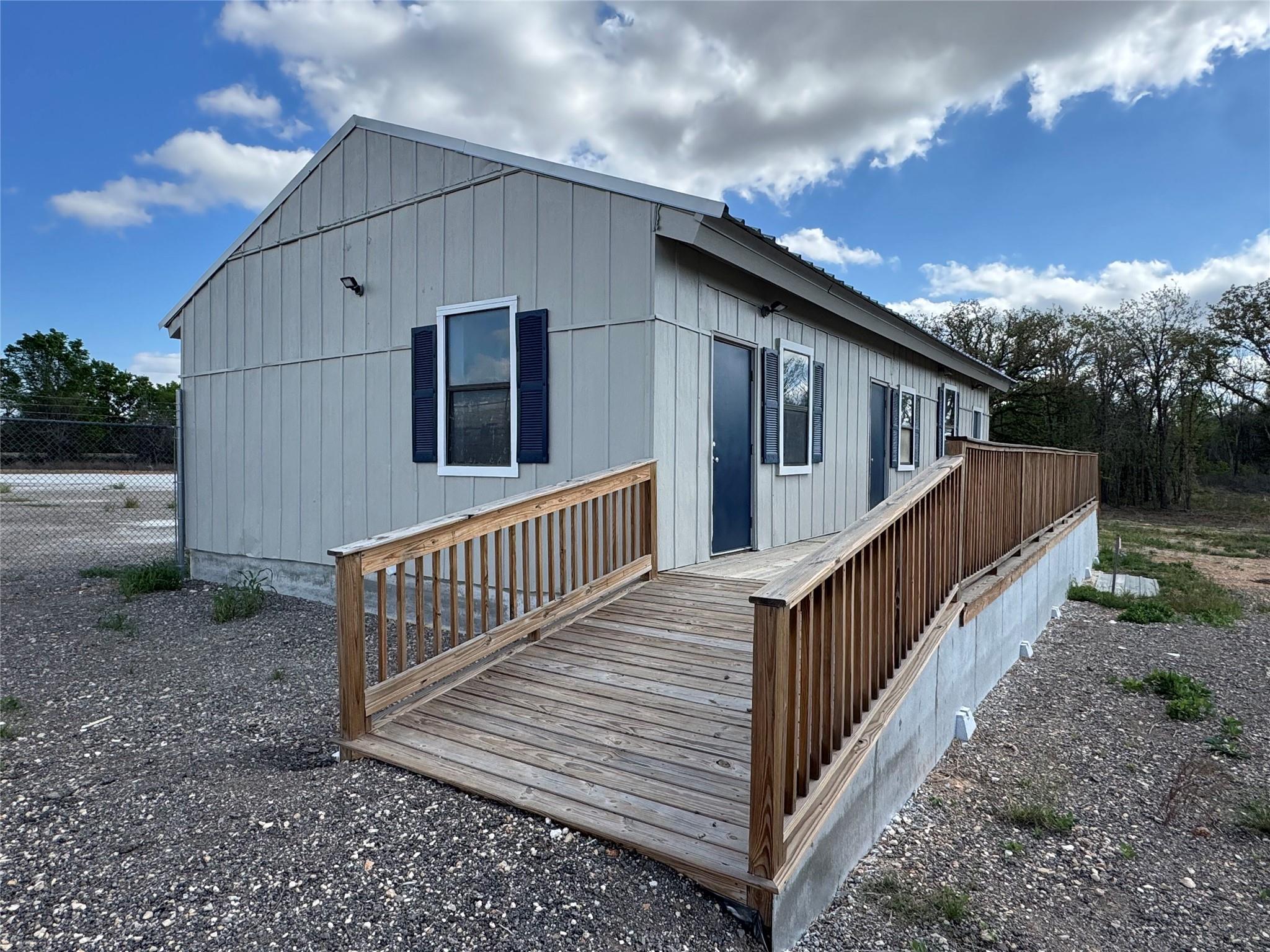 000 E US 290 Freeway, Elgin, TX 78621