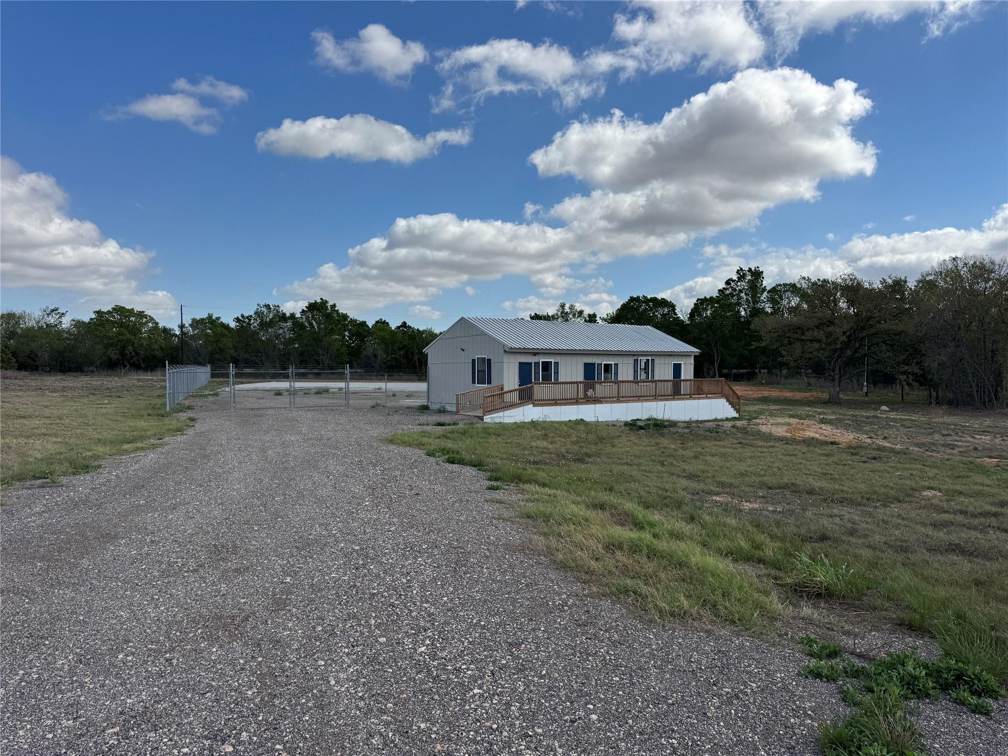 000 E US 290 Freeway, Elgin, TX 78621