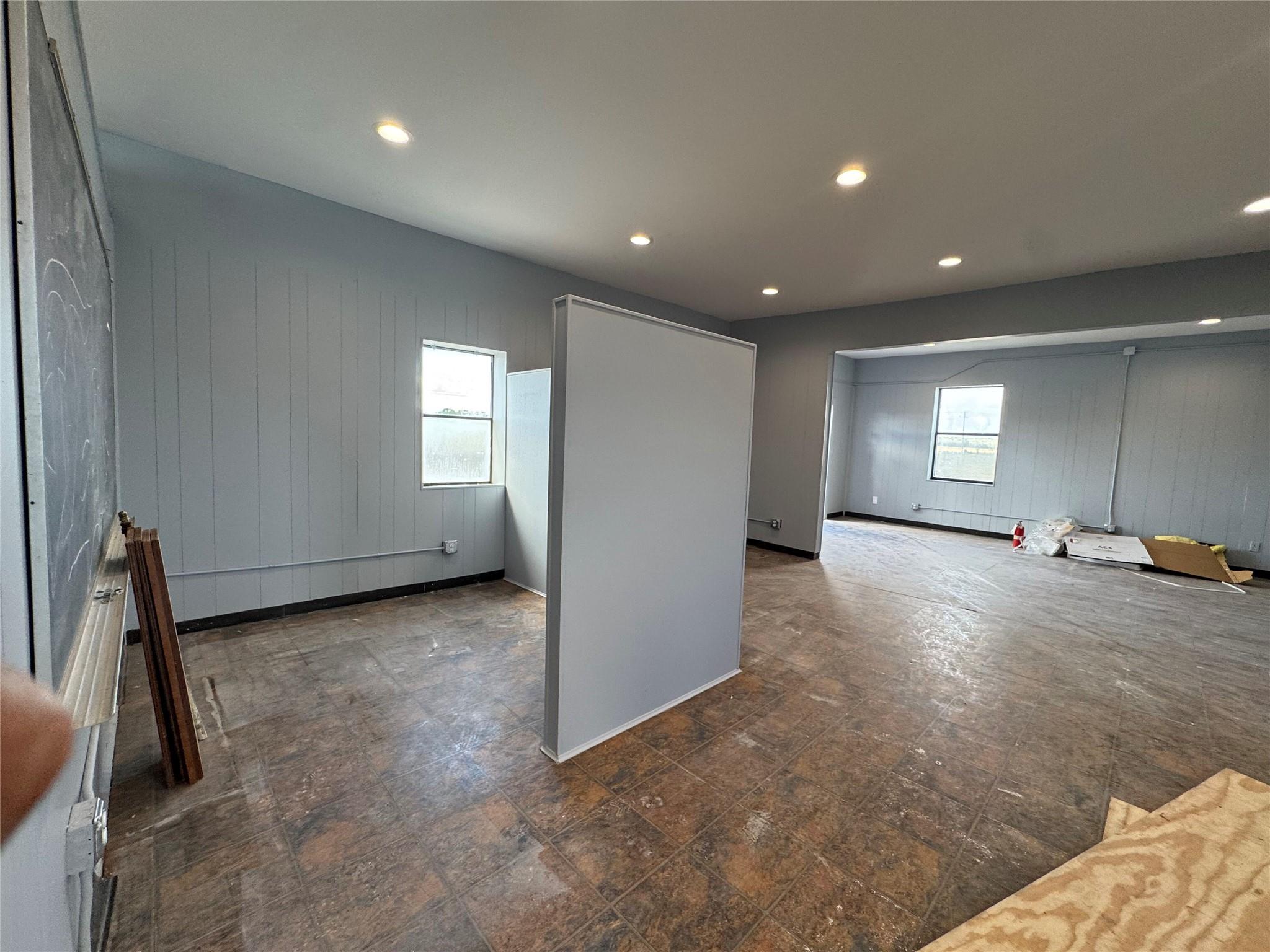 000 E US 290 Freeway, Elgin, TX 78621