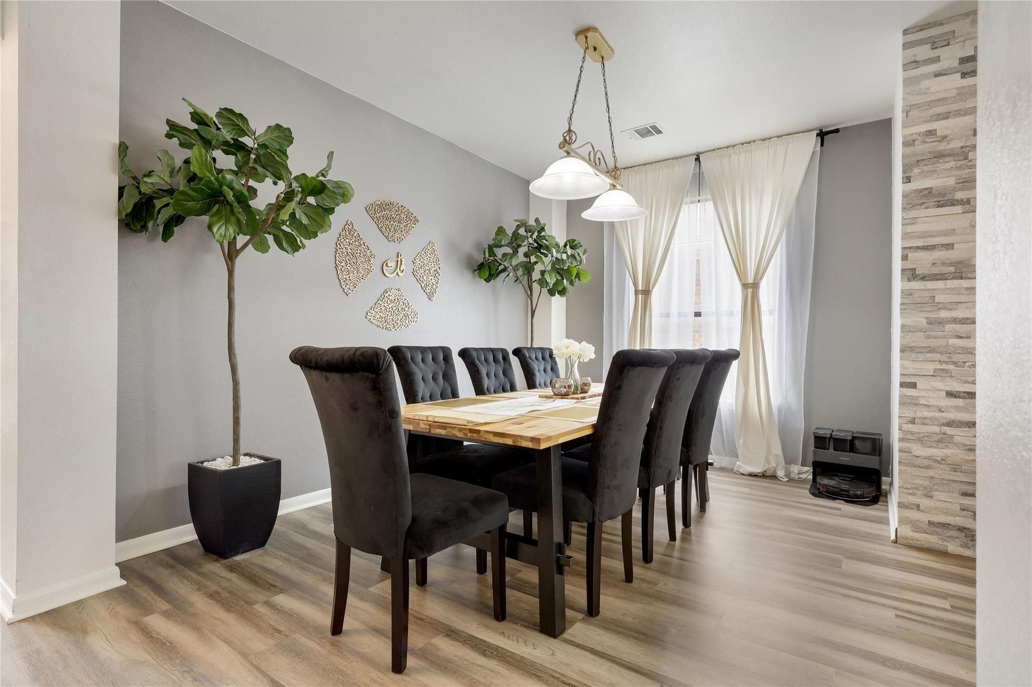 1549 Jerusalem Dr, Round Rock, TX 78664