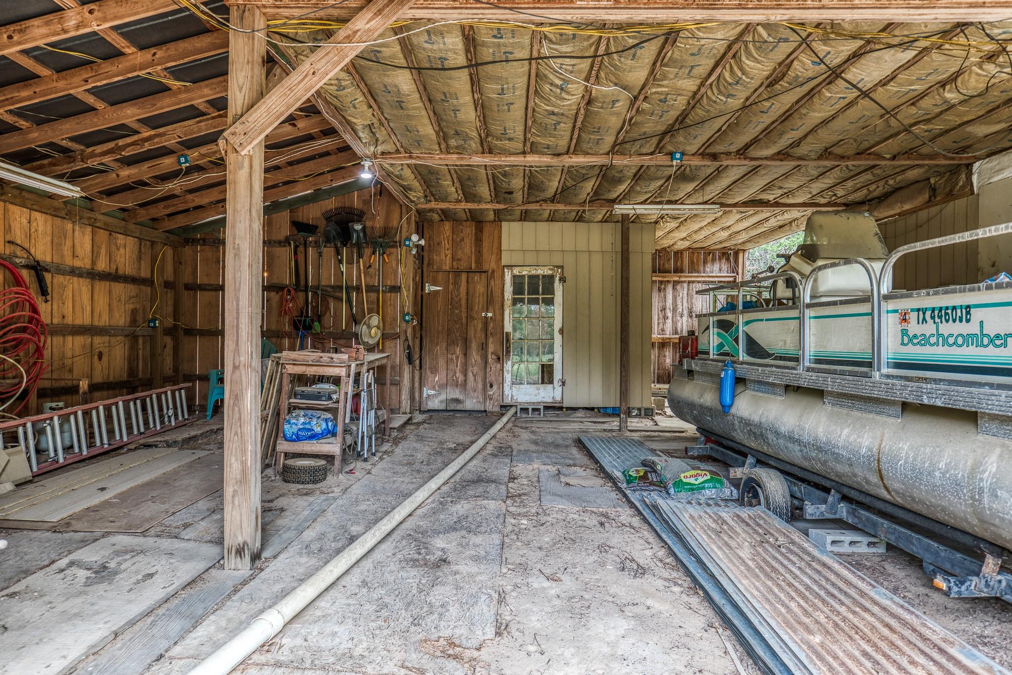 242 Cody Ln, Bastrop, TX 78602