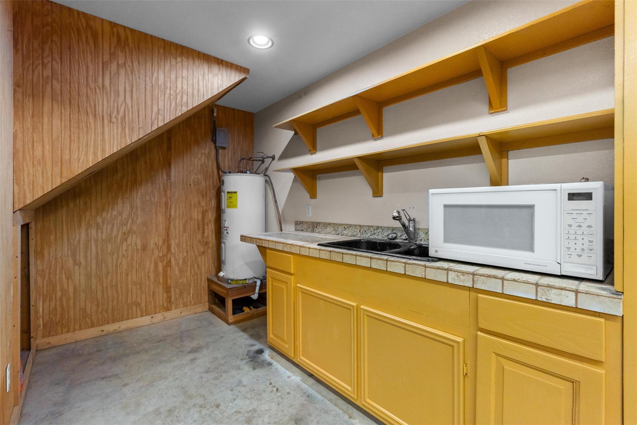 144 D B Wood Rd, Georgetown, TX 78628