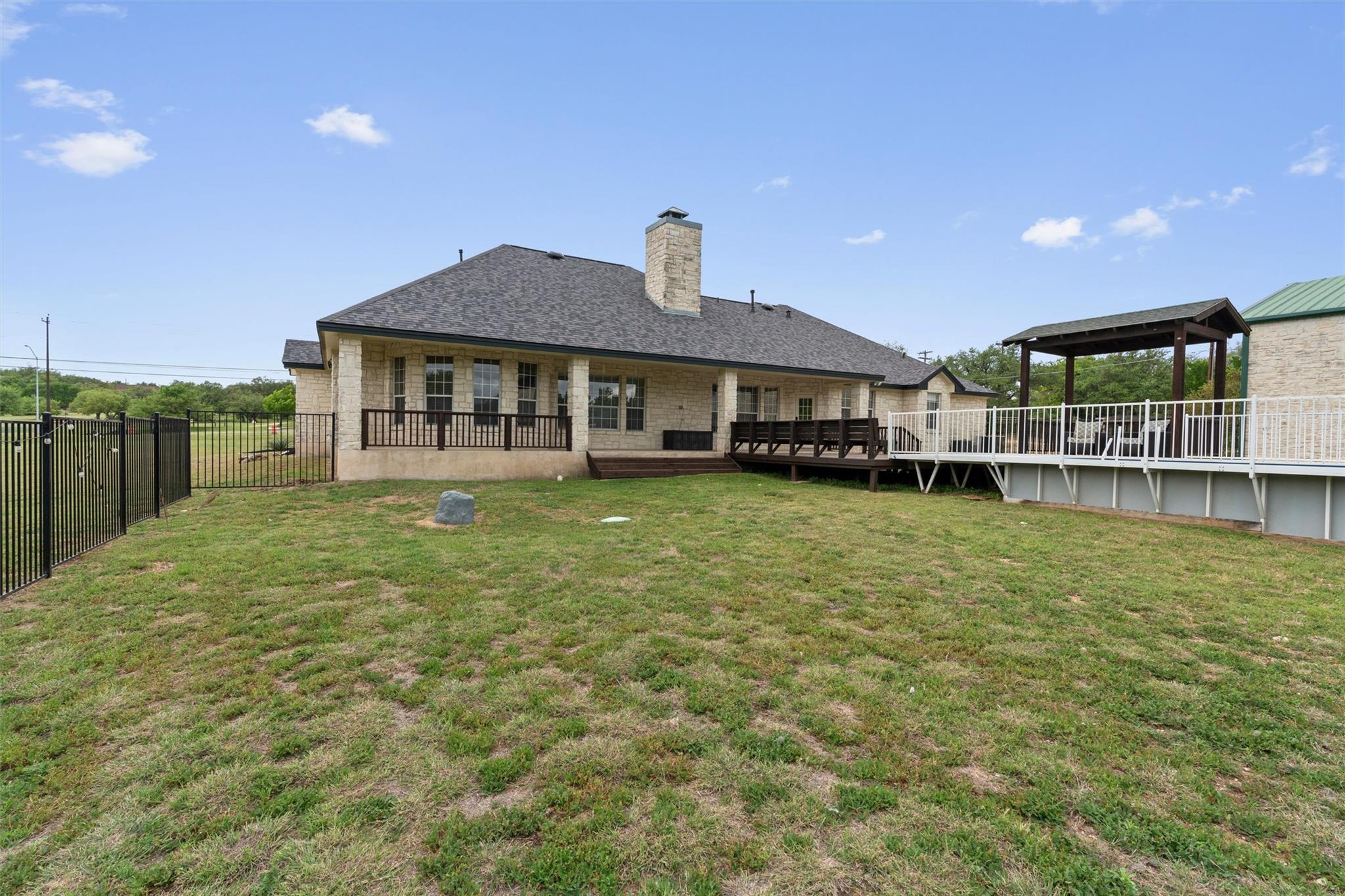 144 D B Wood Rd, Georgetown, TX 78628