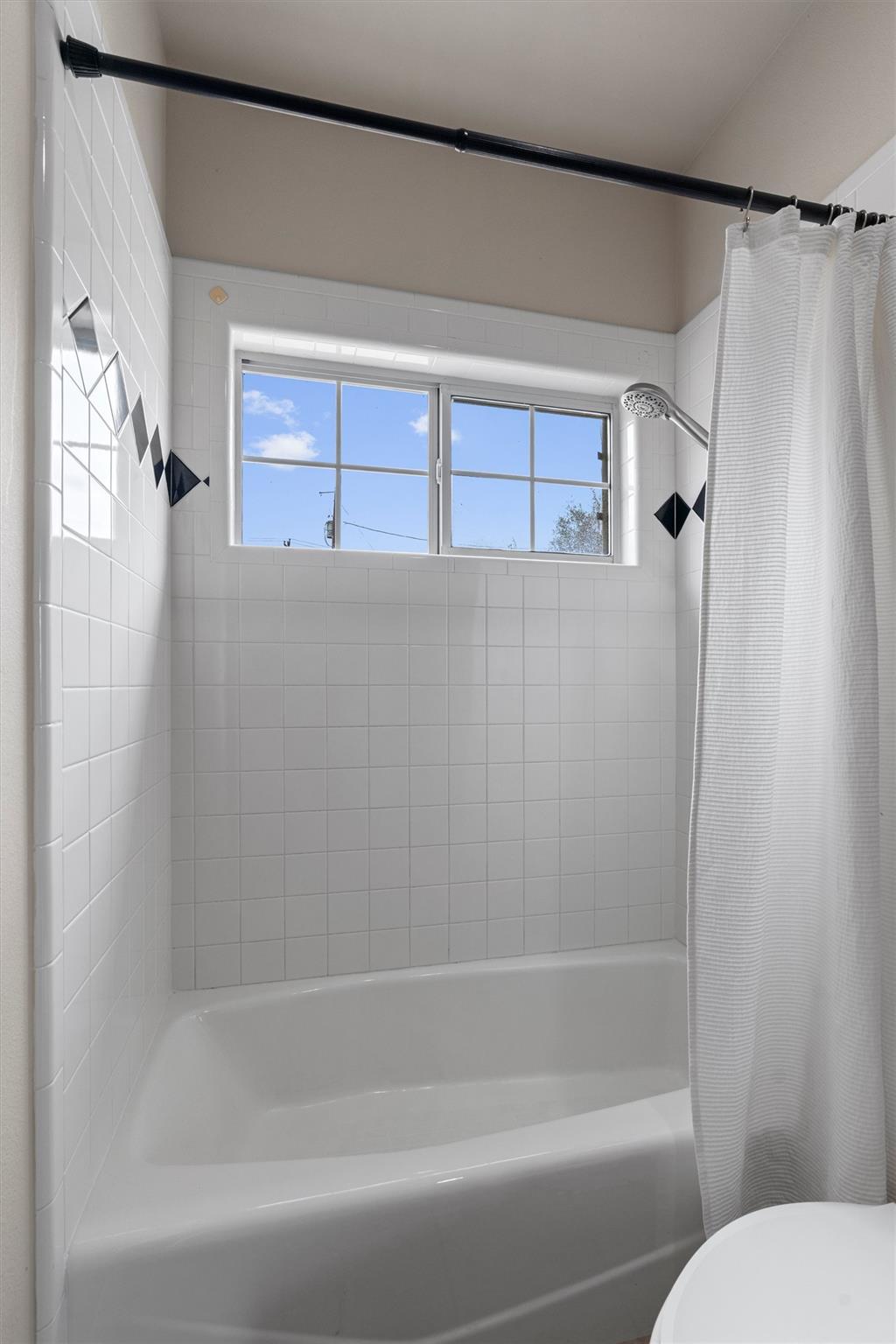 144 D B Wood Rd, Georgetown, TX 78628