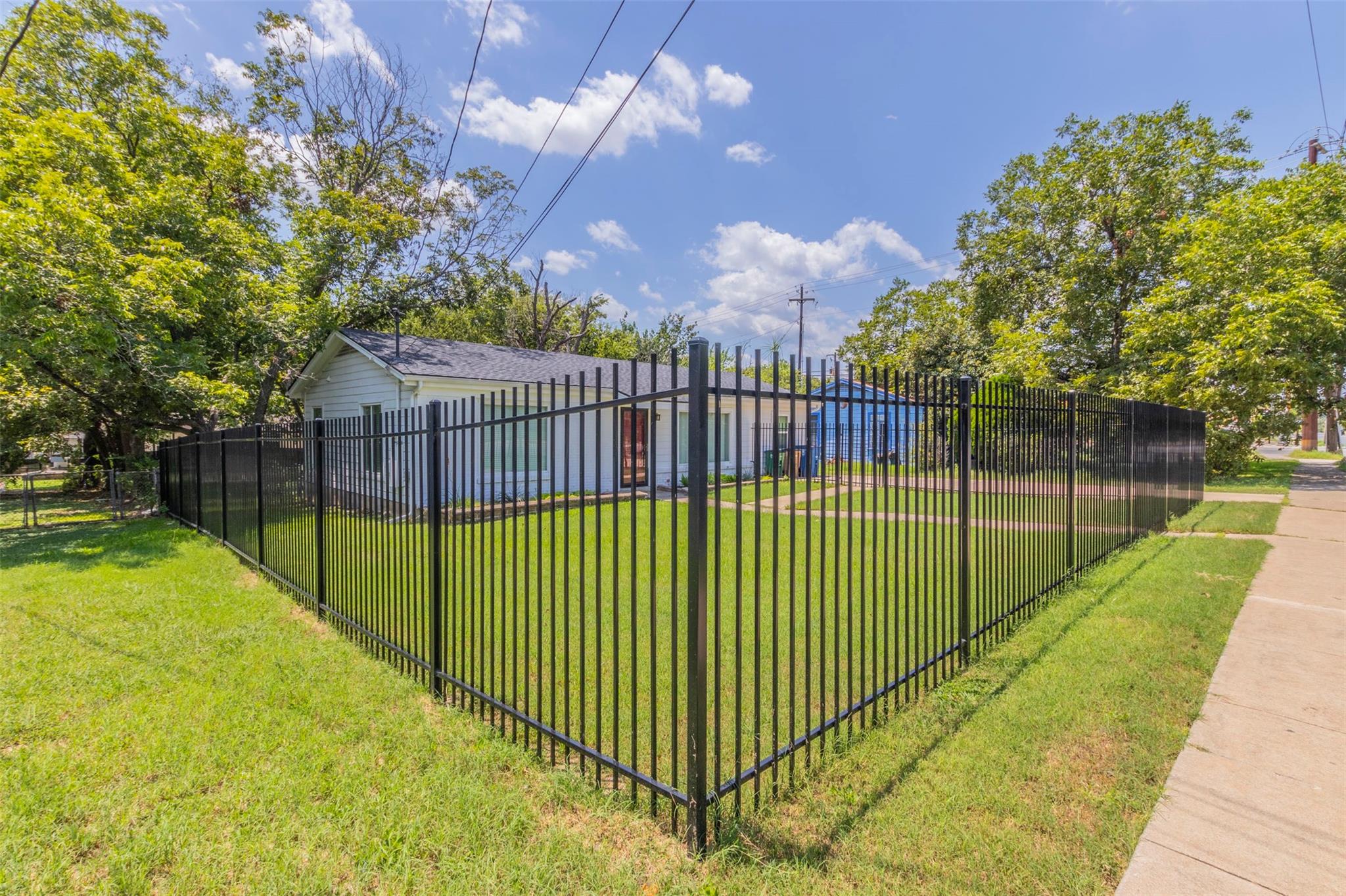 2903 Rogge Ln, Austin, TX 78723