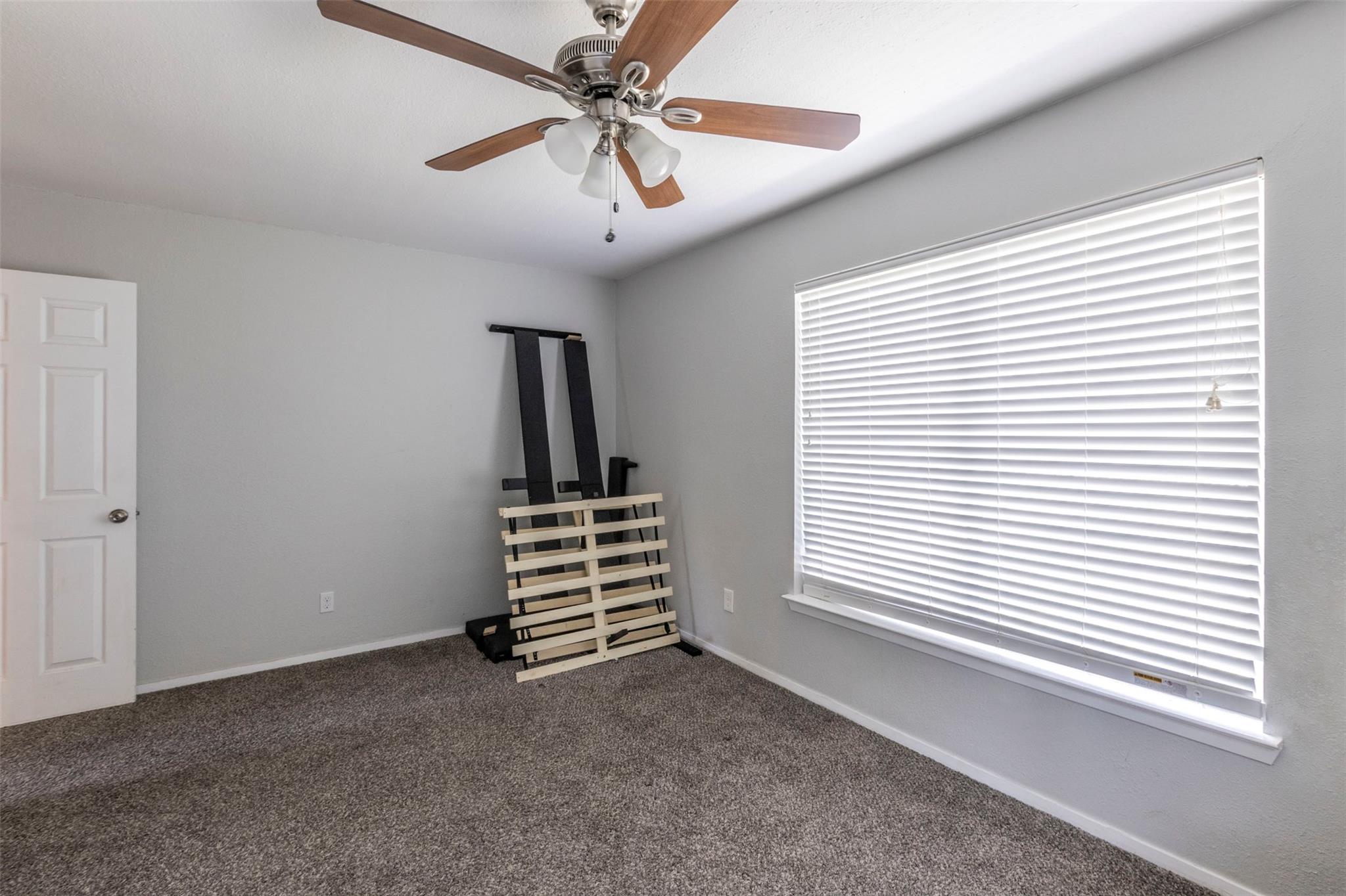 2903 Rogge Ln, Austin, TX 78723