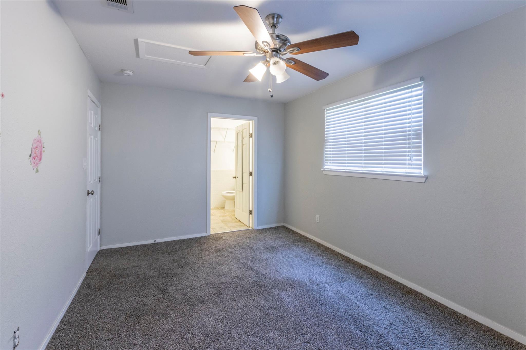 2903 Rogge Ln, Austin, TX 78723