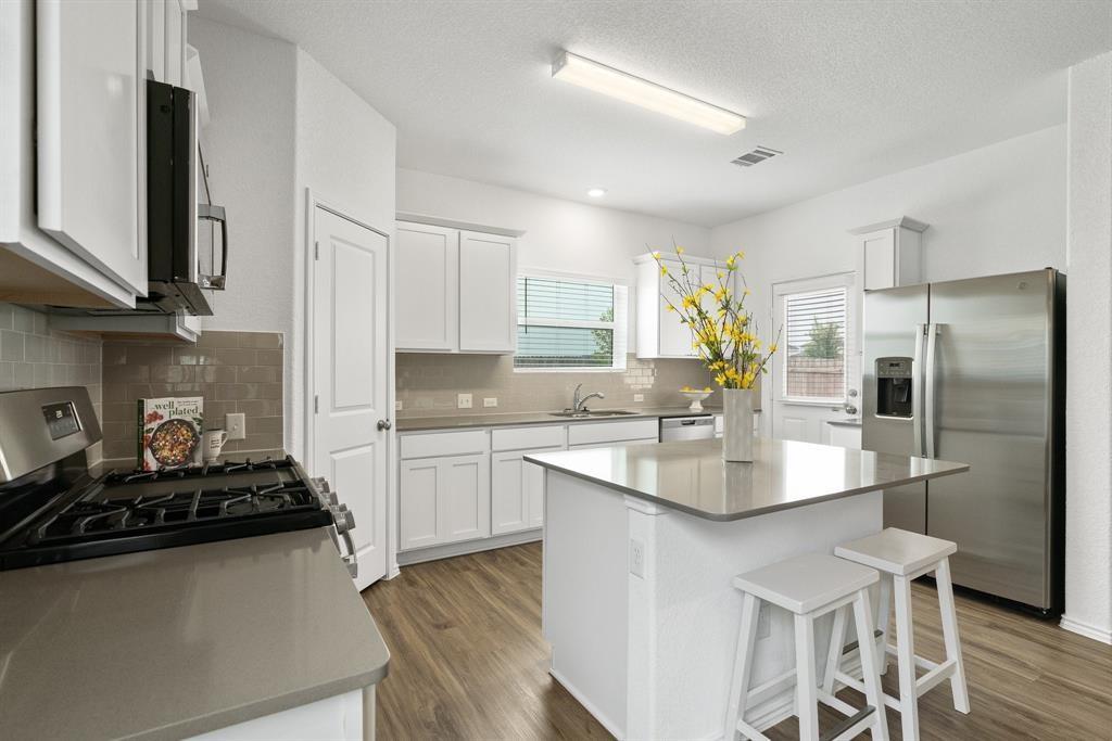 258 Majestic Cedar Dr, Liberty Hill, TX 78642