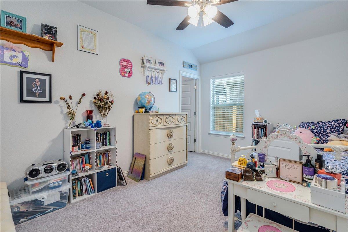 499 Coyote Creek Way, Kyle, TX 78640