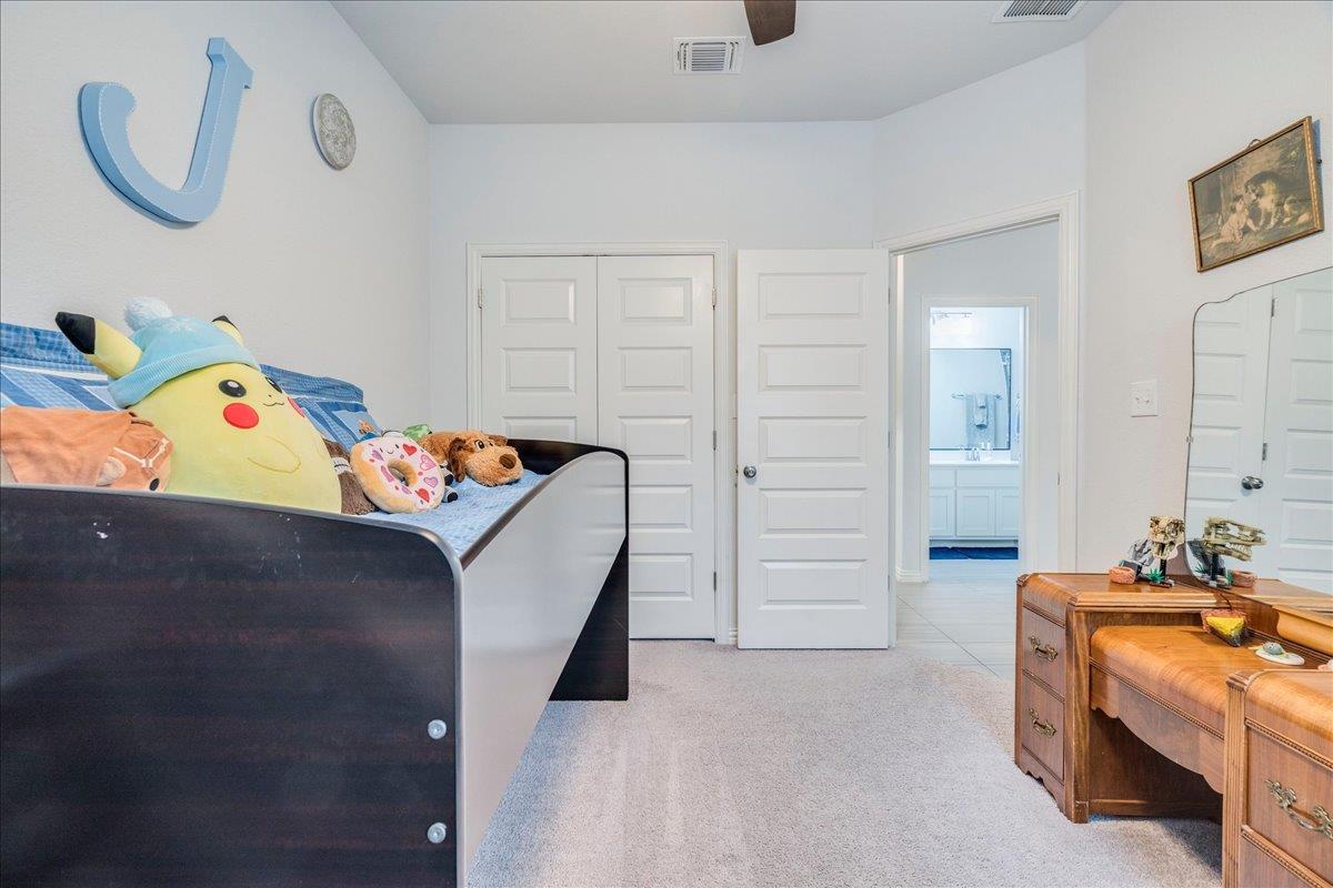 499 Coyote Creek Way, Kyle, TX 78640