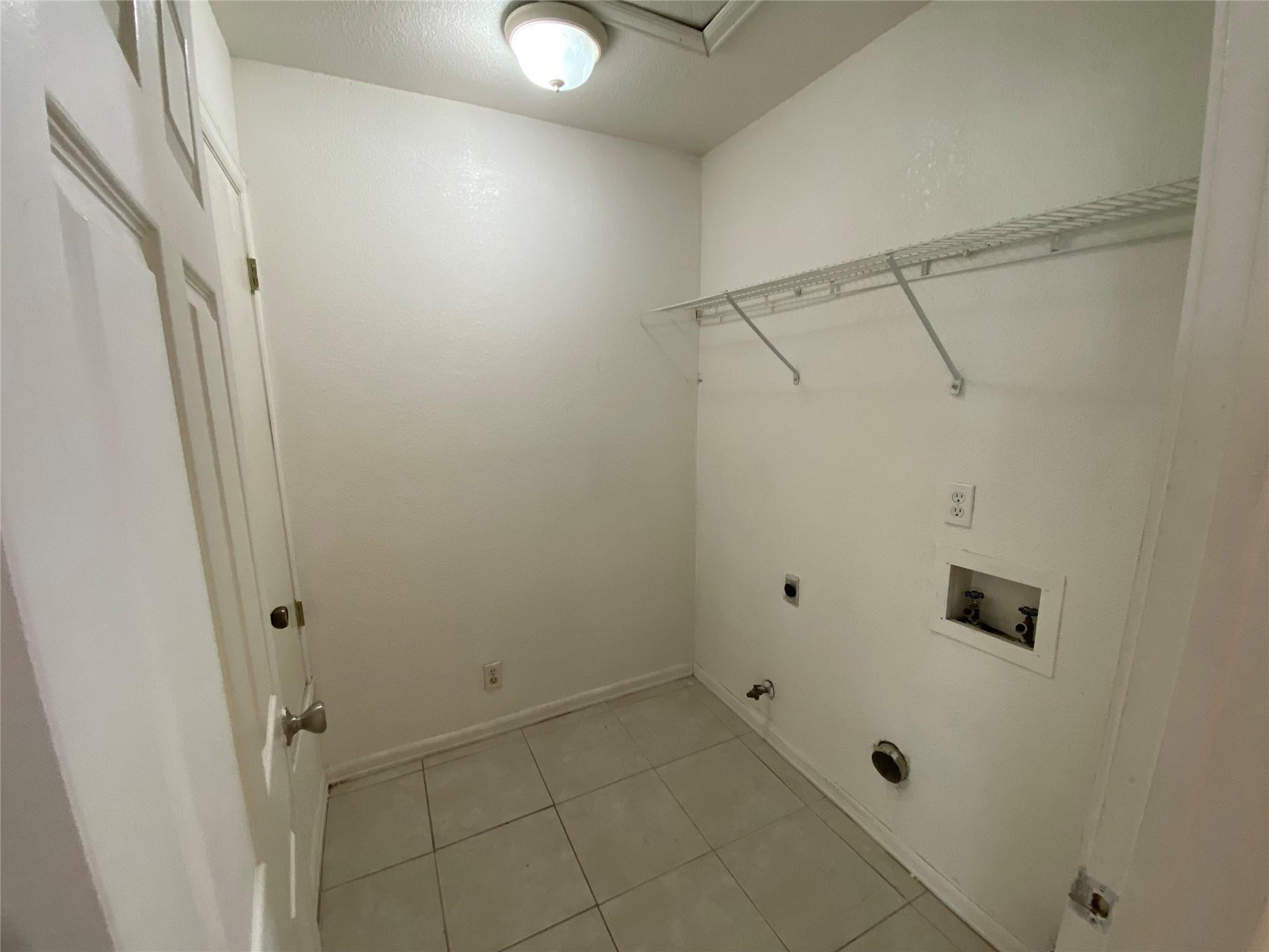 11304 Ptarmigan Cv # B, Austin, TX 78758