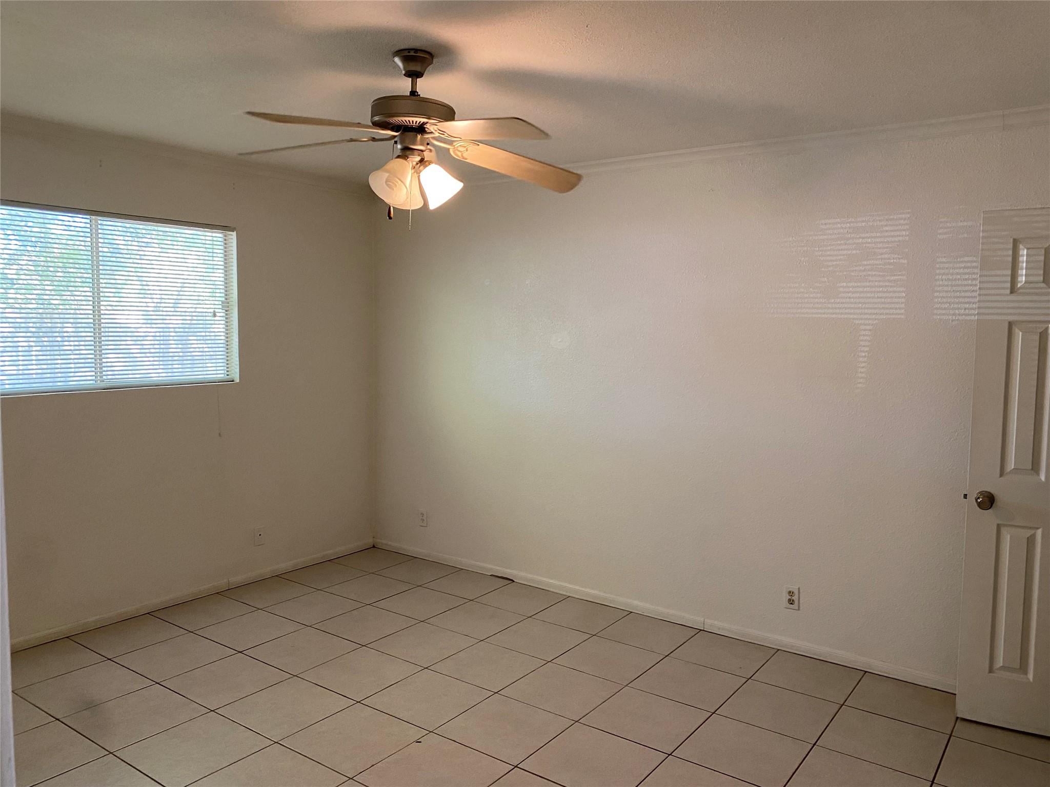 11304 Ptarmigan Cv # B, Austin, TX 78758