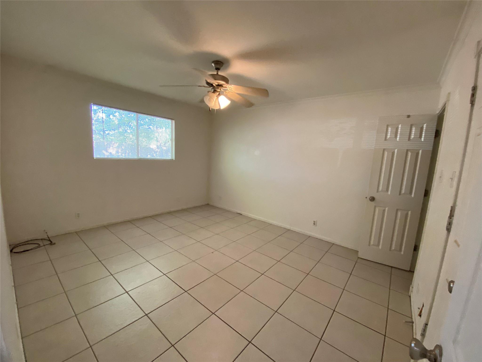 11304 Ptarmigan Cv # B, Austin, TX 78758