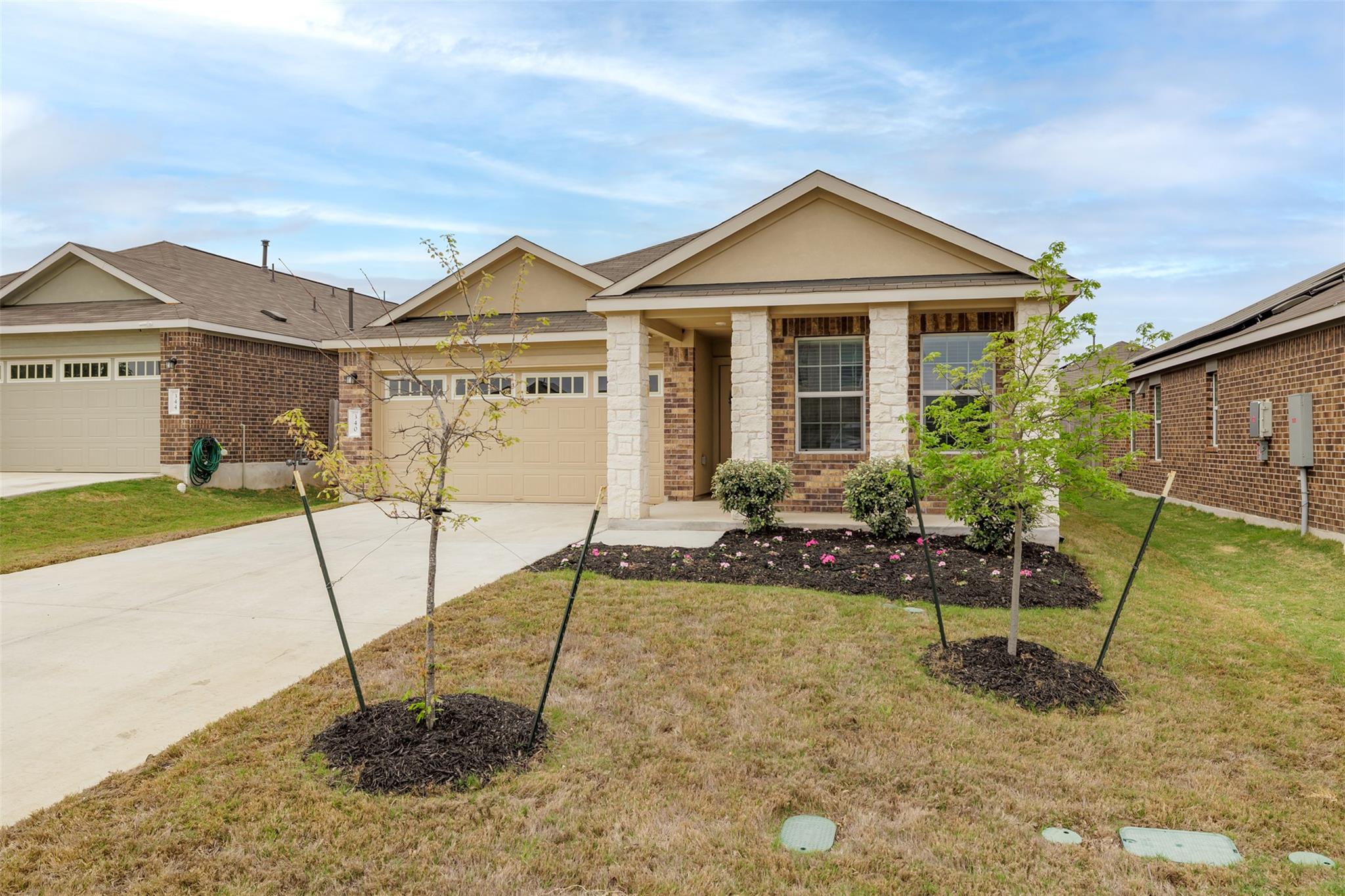 340 Sonterra Dr, San Marcos, TX 78666