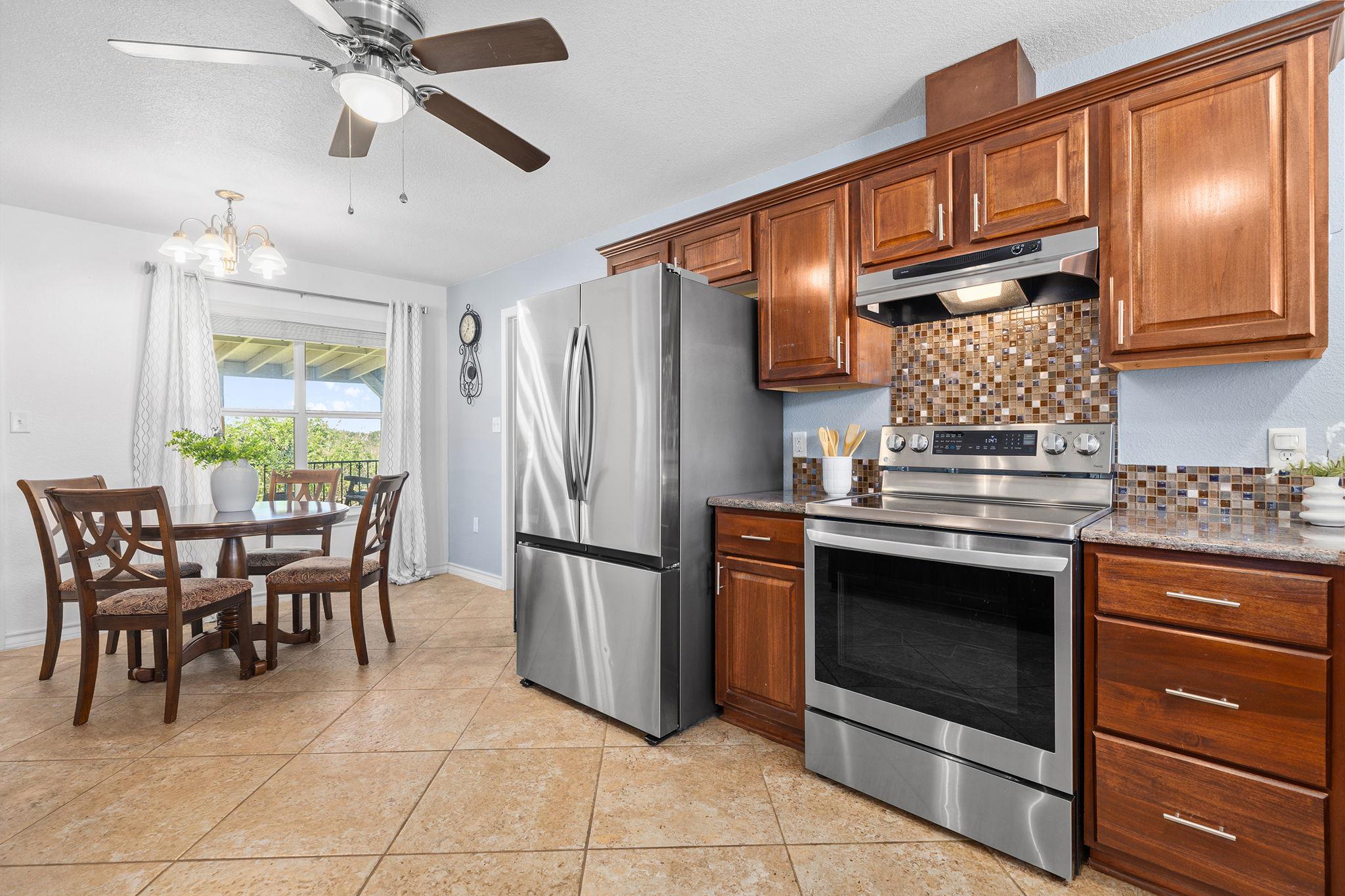 131 Tomahawk Trl, Liberty Hill, TX 78642