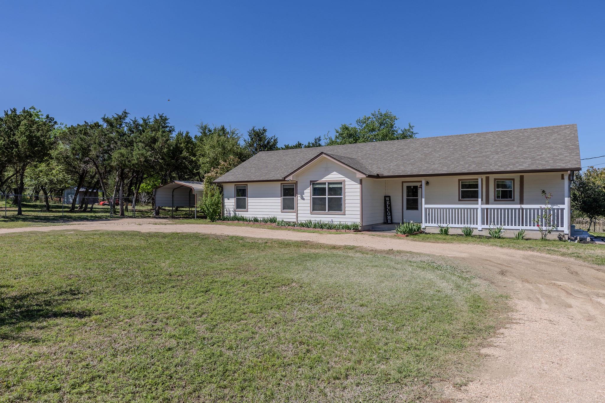 131 Tomahawk Trl, Liberty Hill, TX 78642