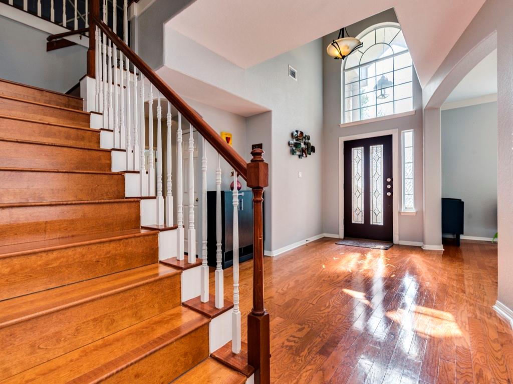 5847 Back Bay Ln, Austin, TX 78739