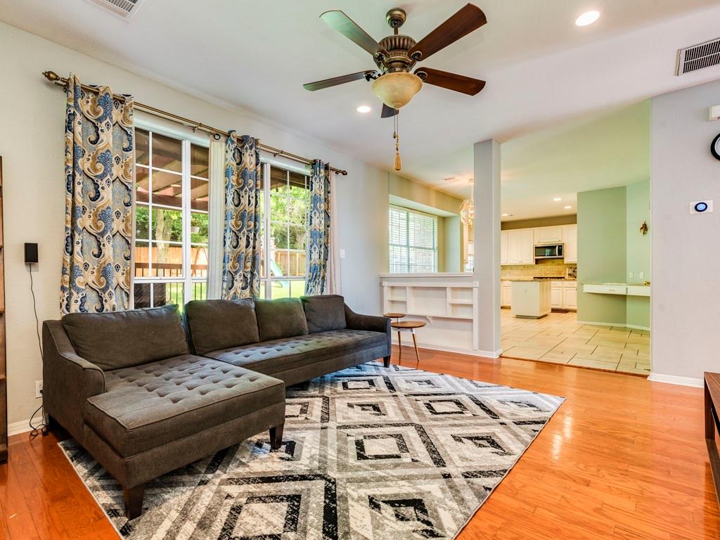 5847 Back Bay Ln, Austin, TX 78739