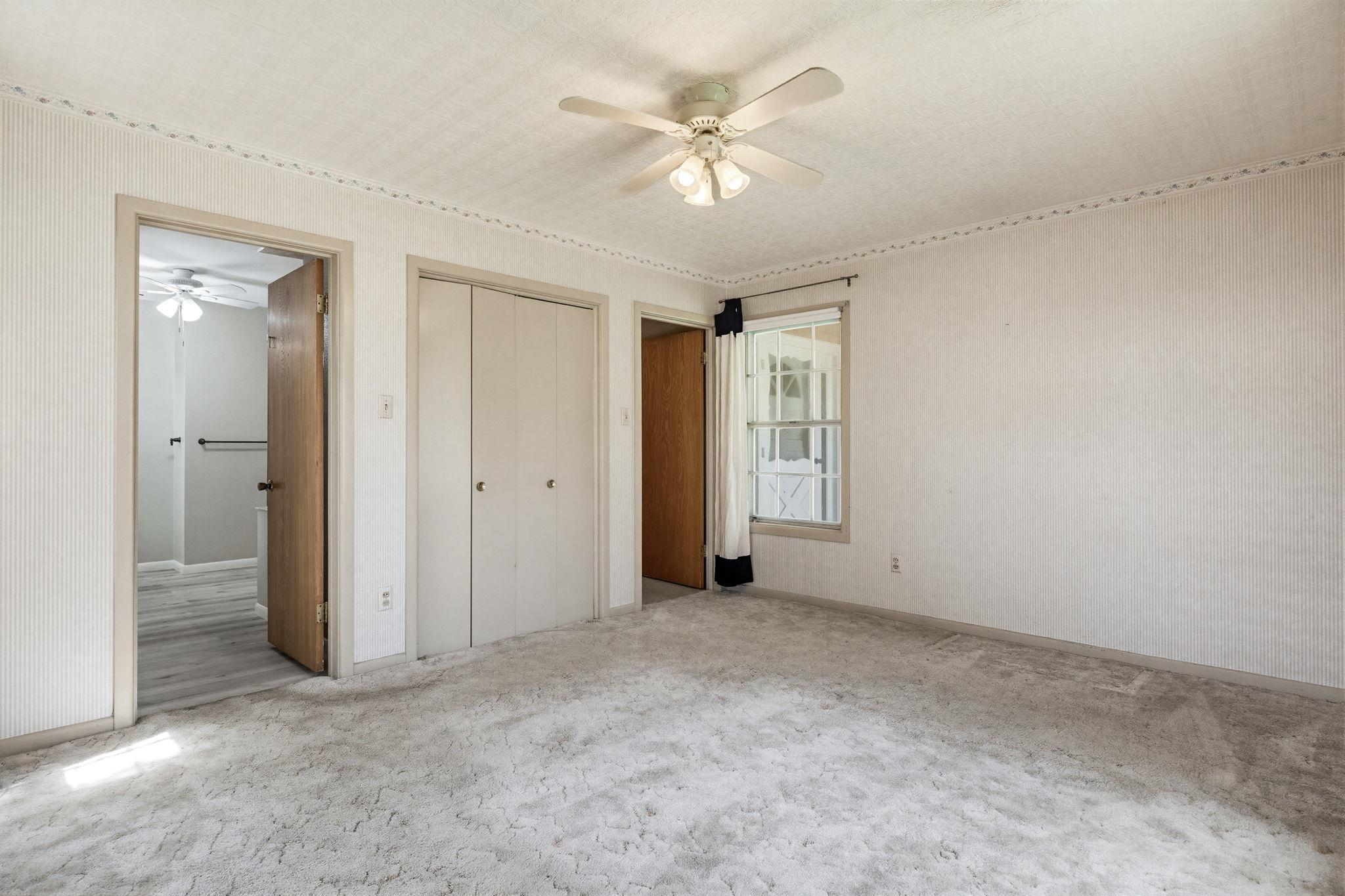 1409 W North Ave, Lampasas, TX 76550