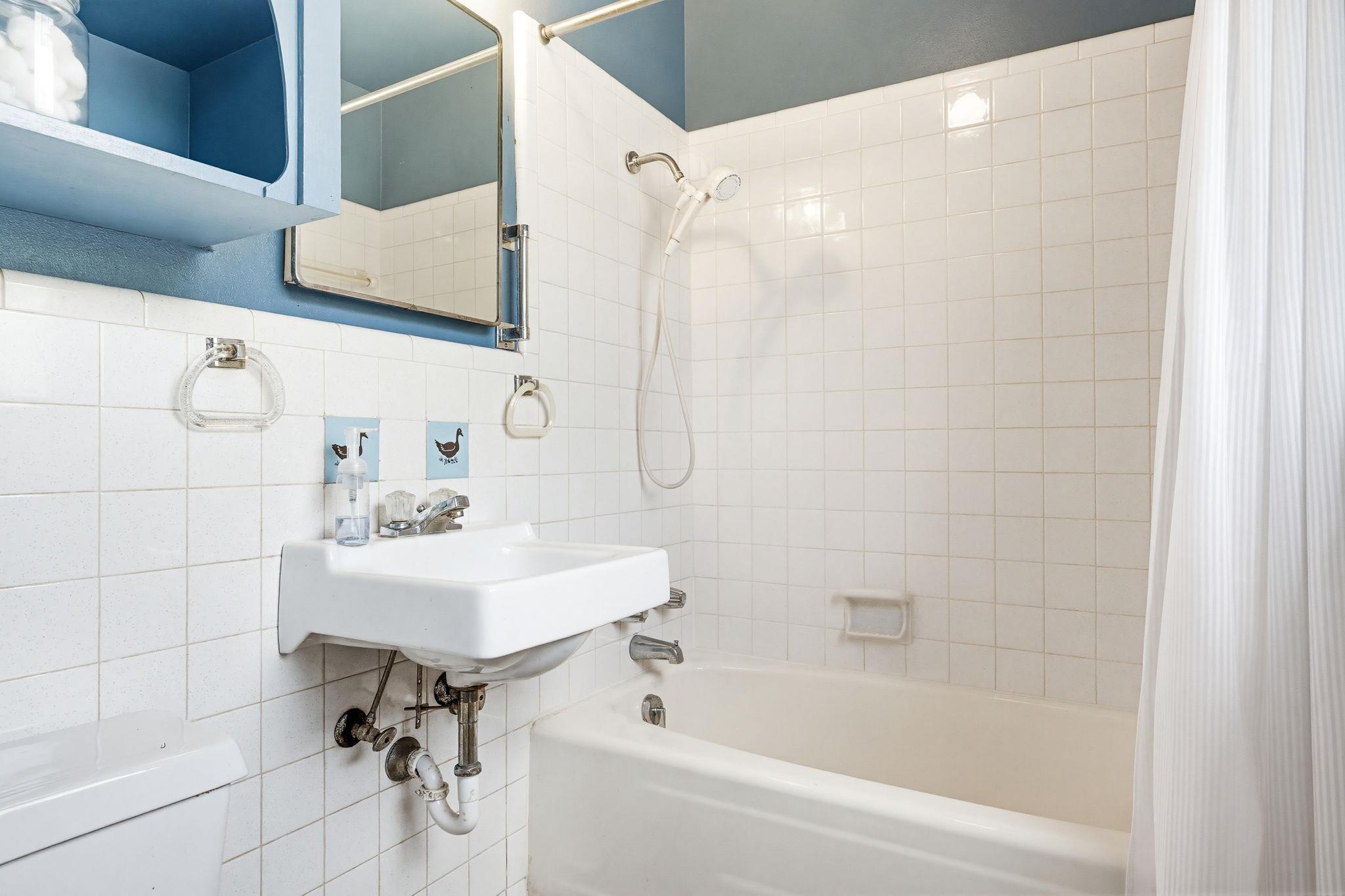 1409 W North Ave, Lampasas, TX 76550