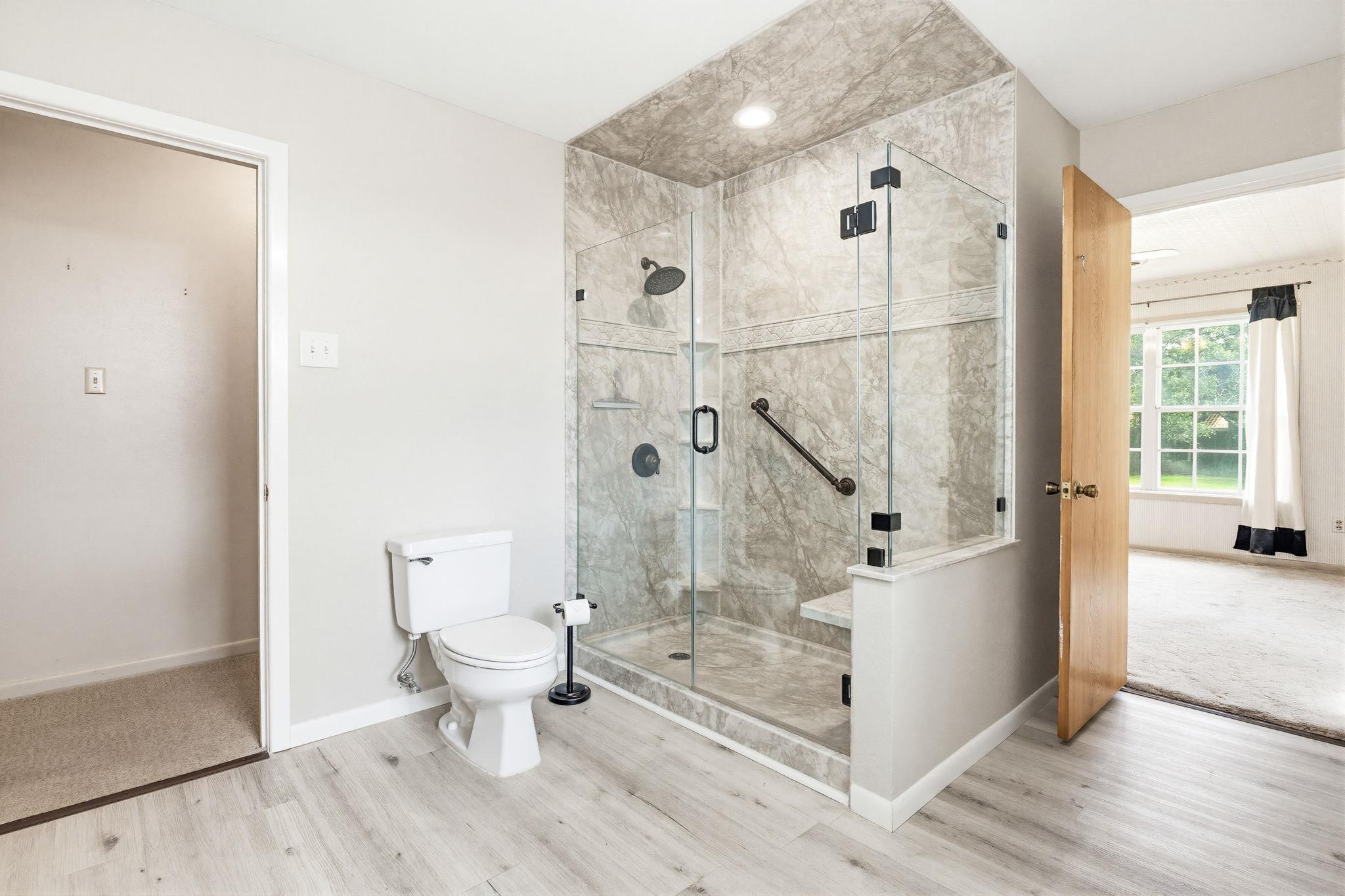 1409 W North Ave, Lampasas, TX 76550