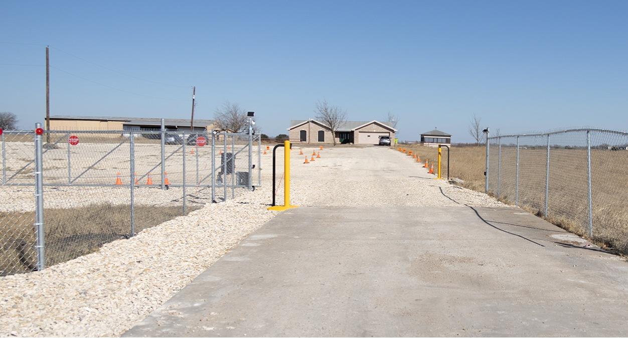 21000 Cameron Rd, Coupland, TX 78615