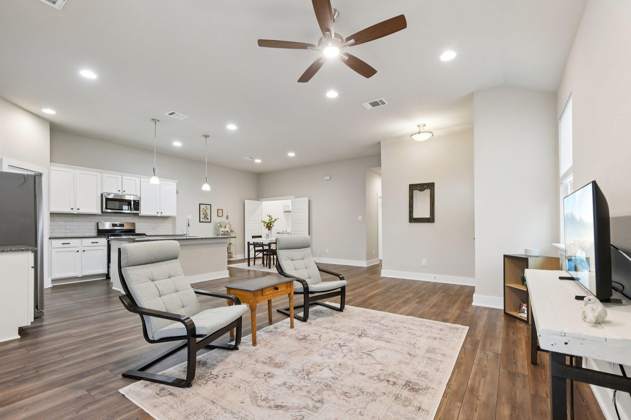 504 Peace Dr, Liberty Hill, TX 78642