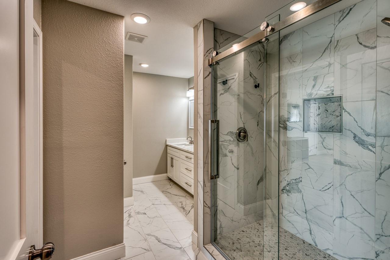 224 Blackbuck Ridge Dr, Lampasas, TX 76550