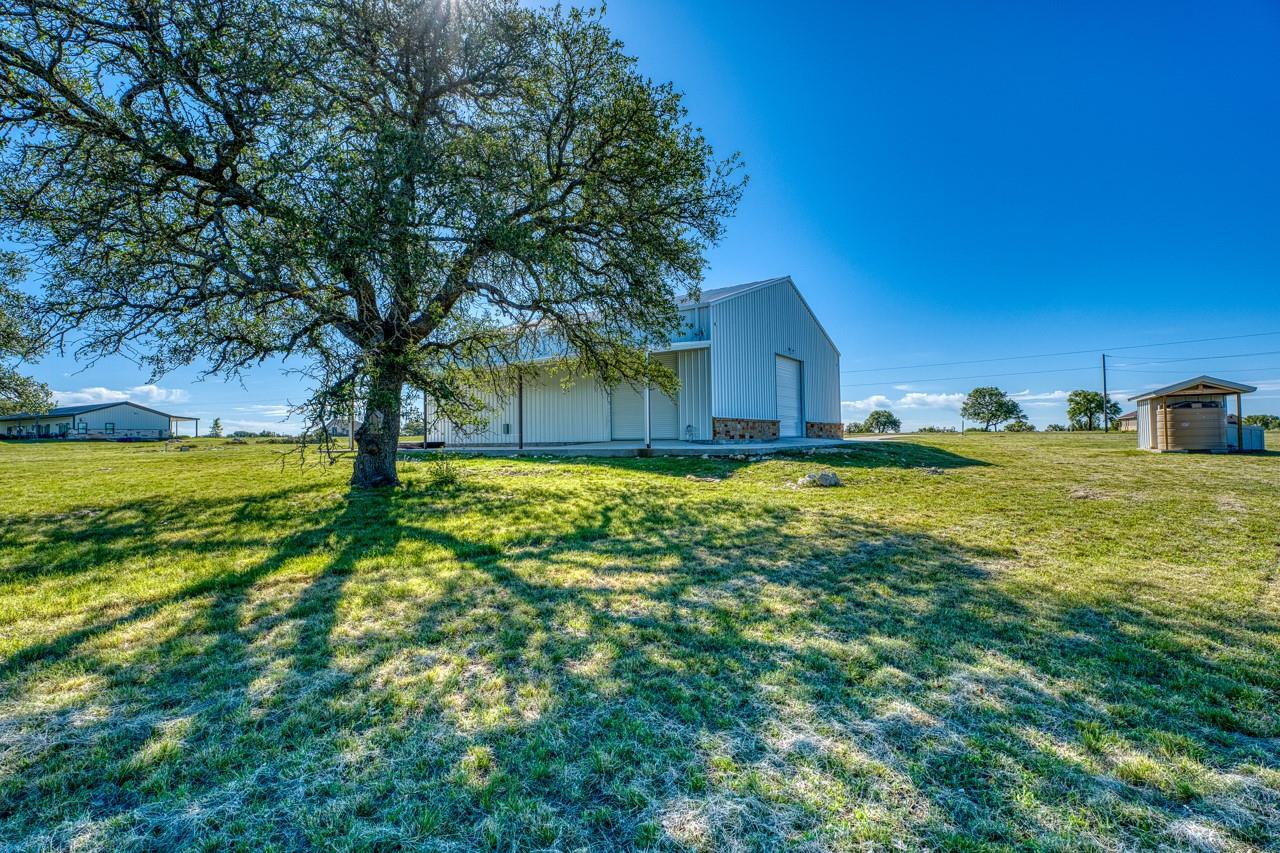 224 Blackbuck Ridge Dr, Lampasas, TX 76550