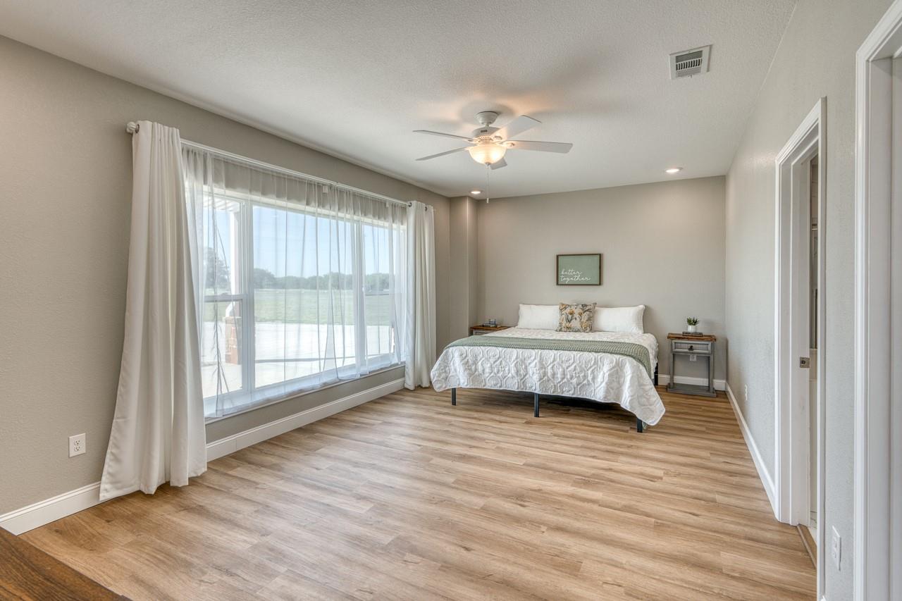 224 Blackbuck Ridge Dr, Lampasas, TX 76550