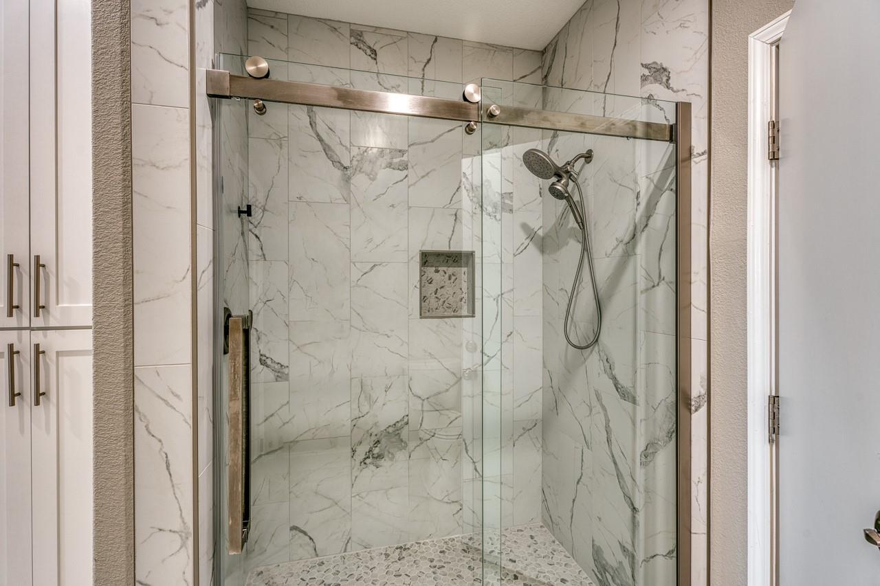 224 Blackbuck Ridge Dr, Lampasas, TX 76550