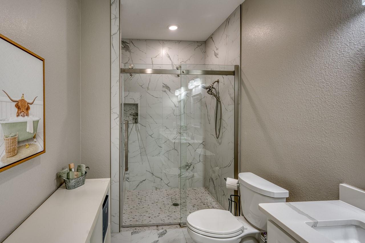 224 Blackbuck Ridge Dr, Lampasas, TX 76550