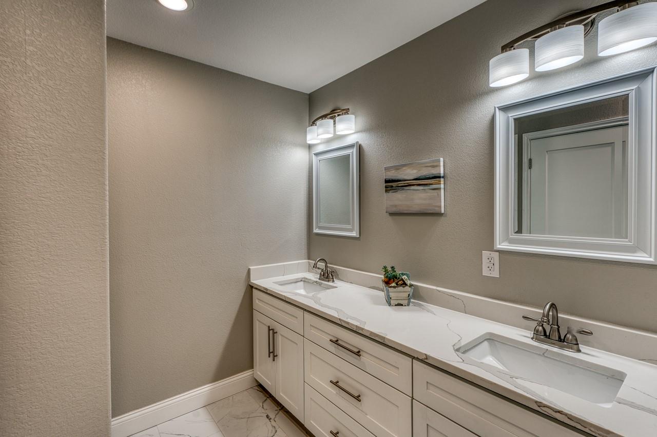 224 Blackbuck Ridge Dr, Lampasas, TX 76550