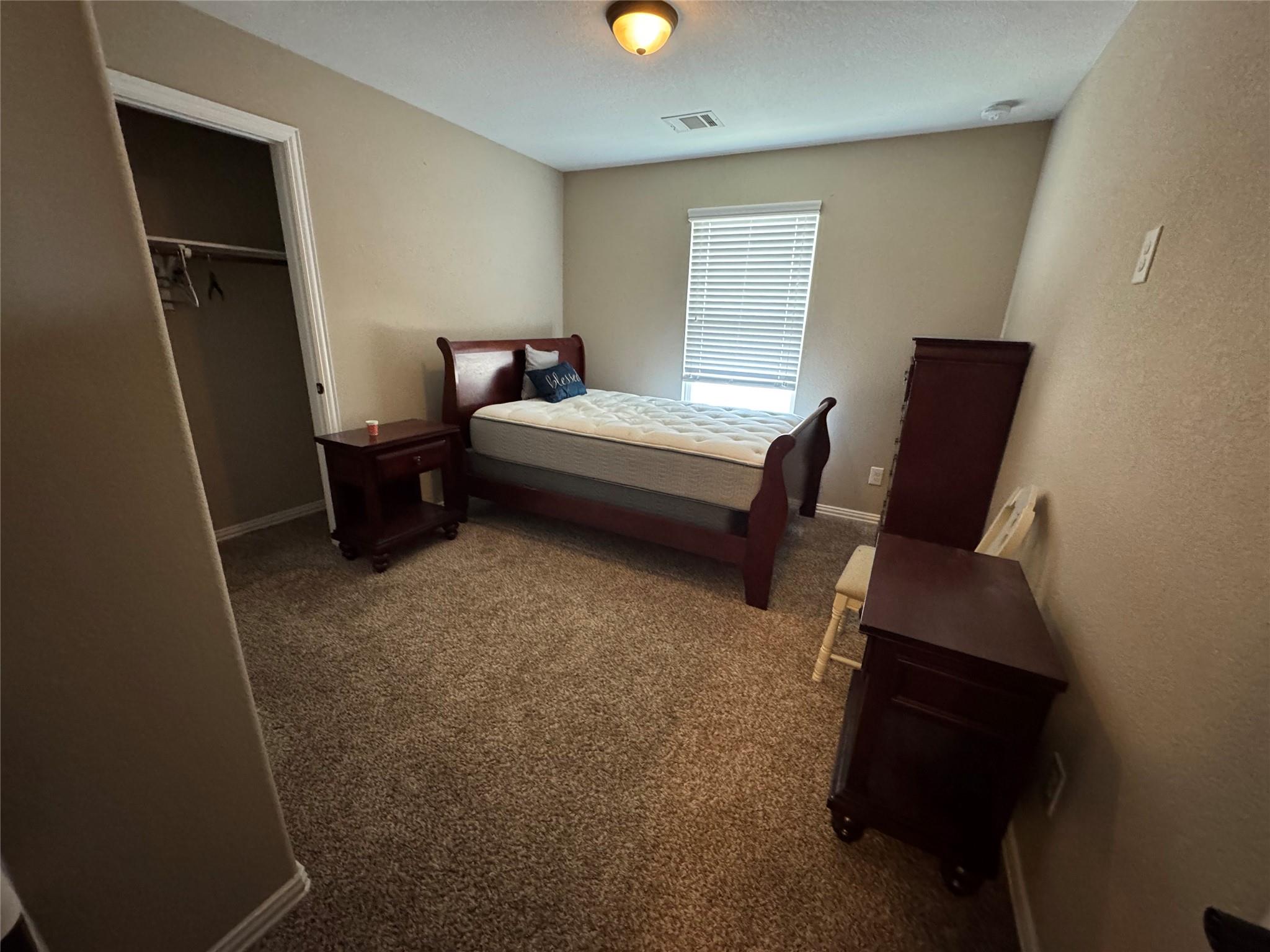 273 Everglade Dr, Buda, TX 78610