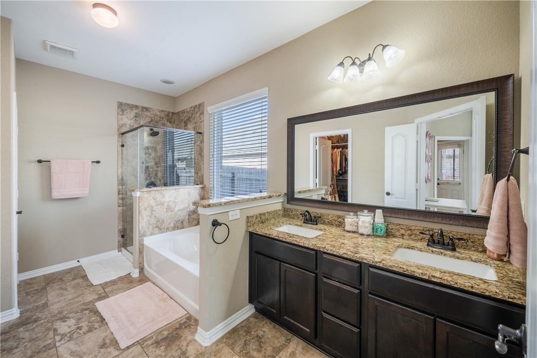 273 Everglade Dr, Buda, TX 78610