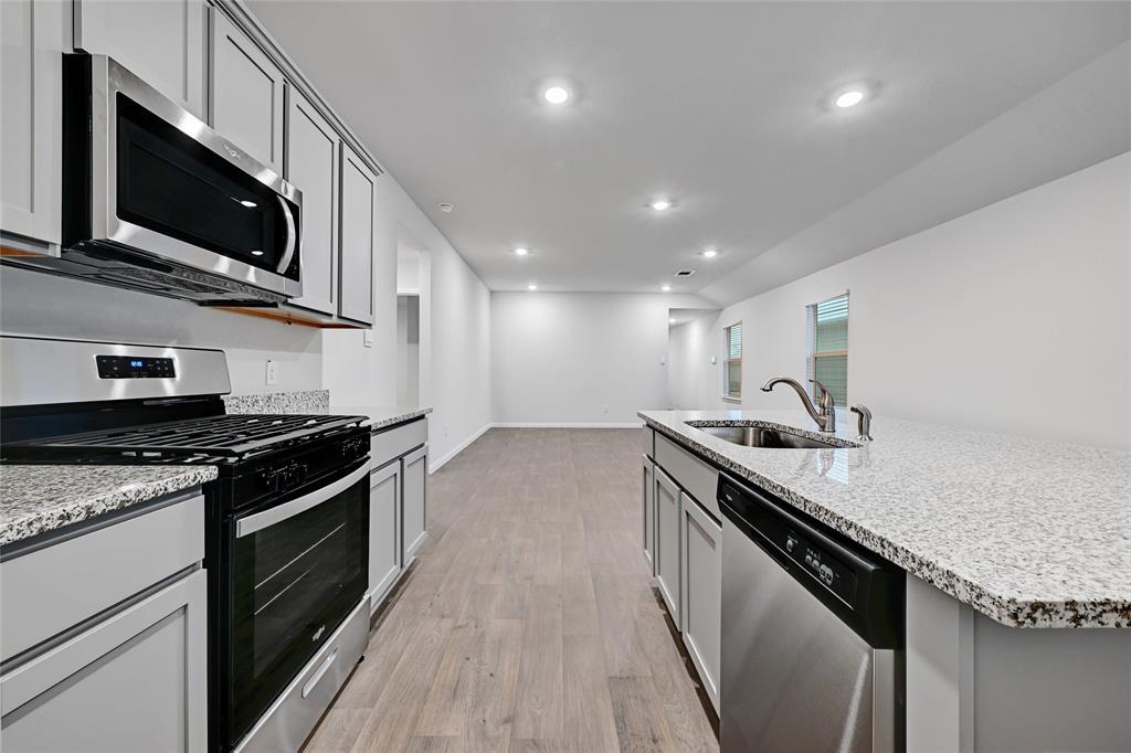 295 Evergreen Sumac Loop, Kyle, TX 78640