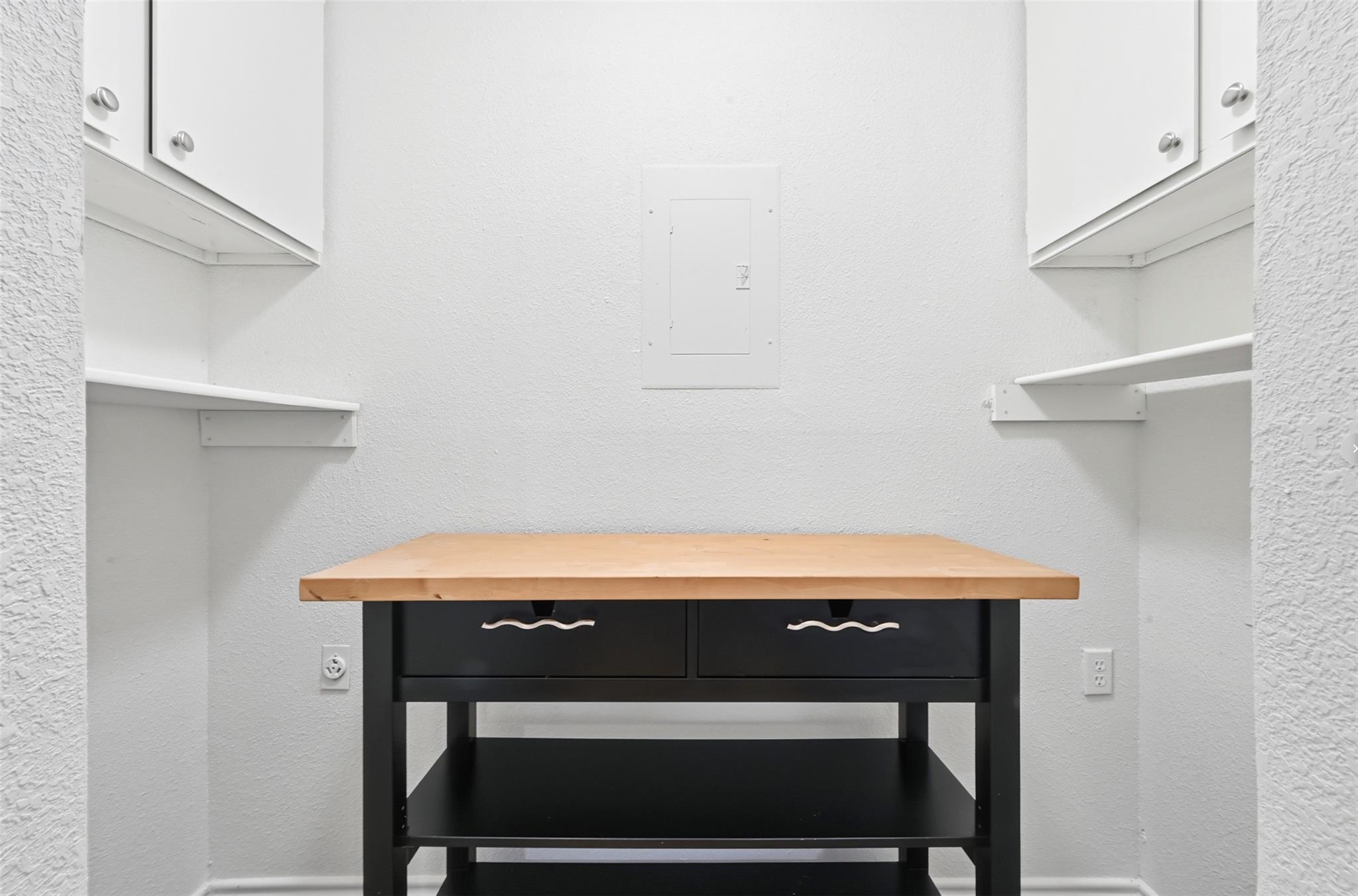 1504 Allen Rd # B, Austin, TX 78746