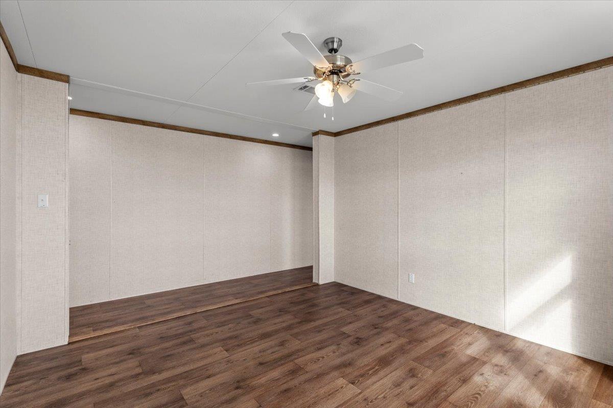 147 Daniel Dr, Bertram, TX 78605