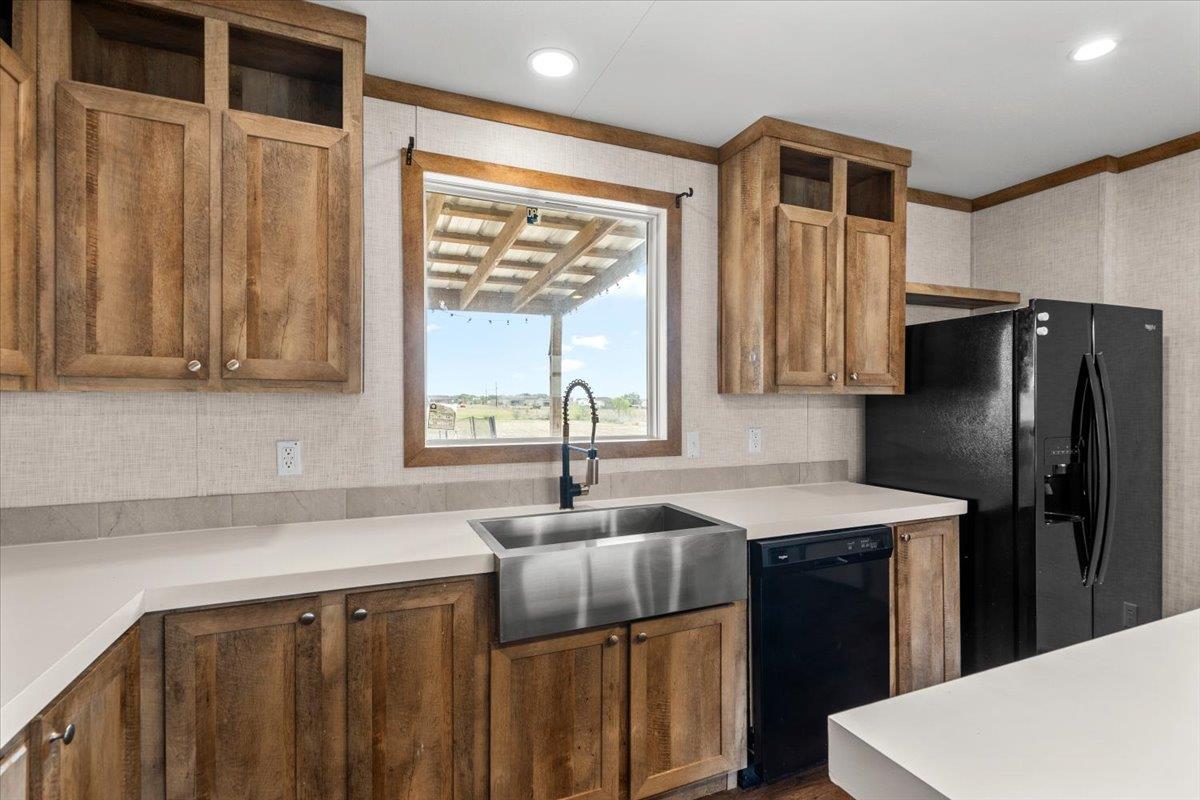 147 Daniel Dr, Bertram, TX 78605