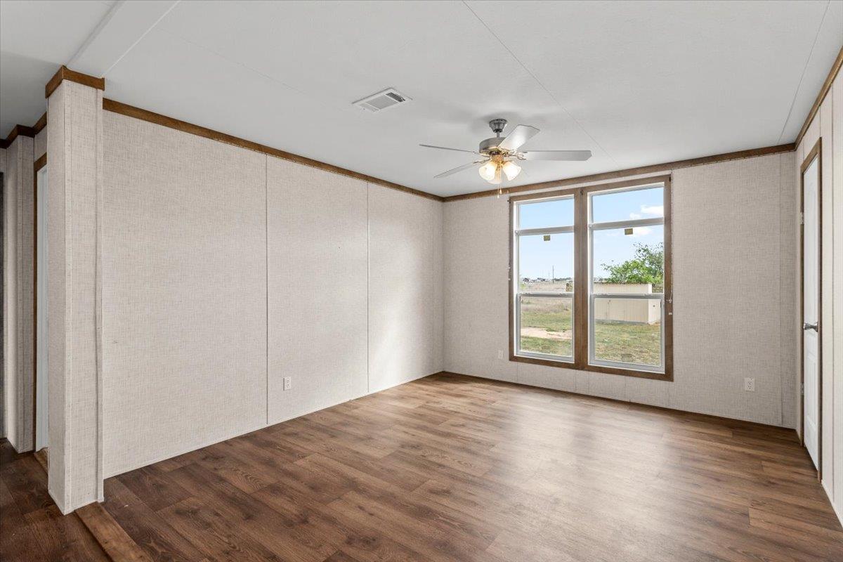 147 Daniel Dr, Bertram, TX 78605