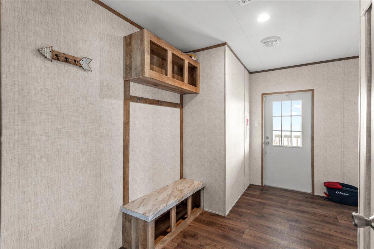 147 Daniel Dr, Bertram, TX 78605