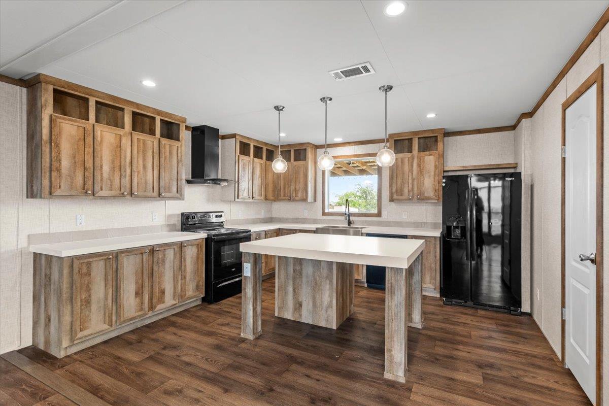 147 Daniel Dr, Bertram, TX 78605