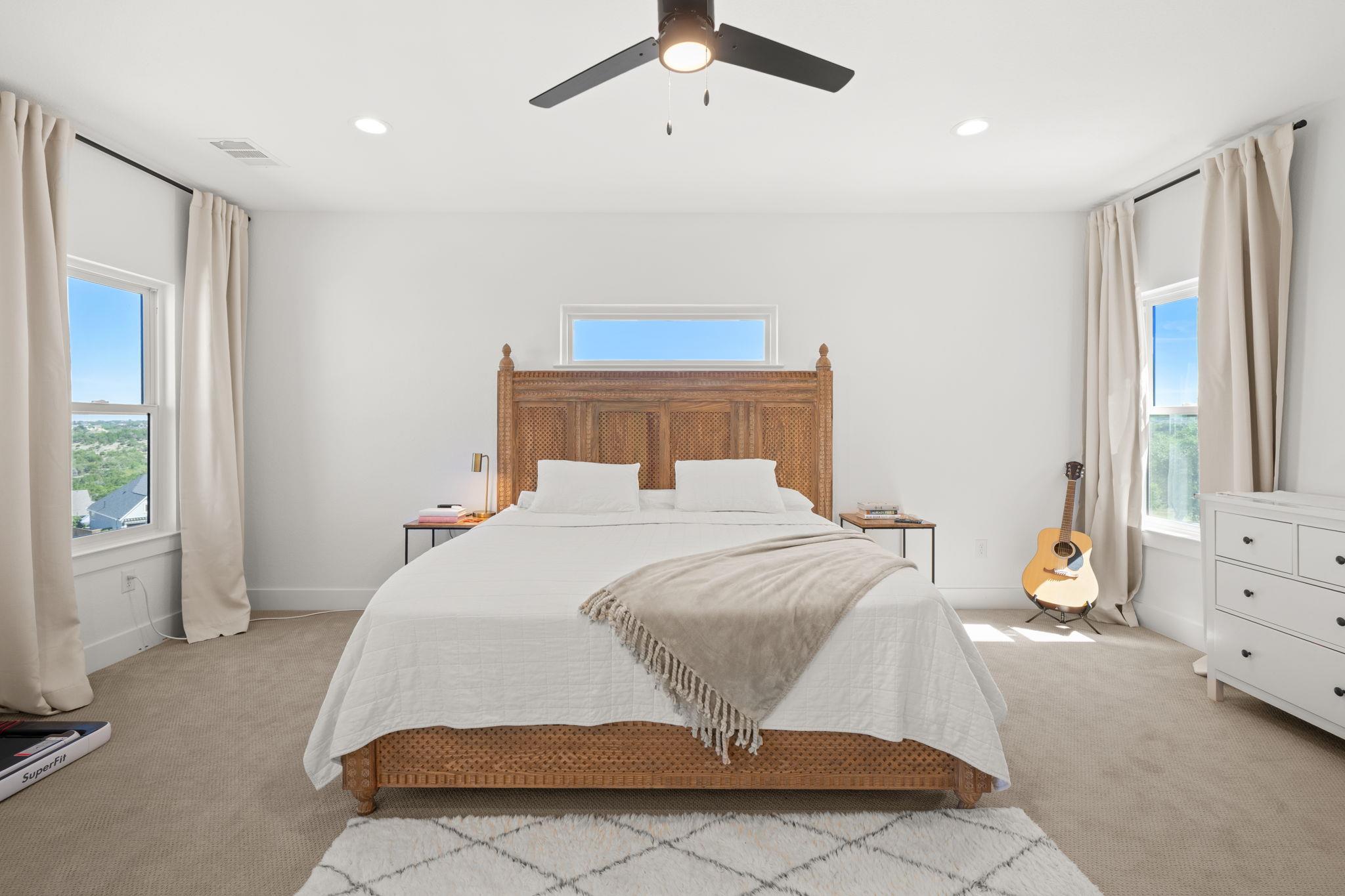 202 Smoke Tree Cir, Dripping Springs, TX 78620