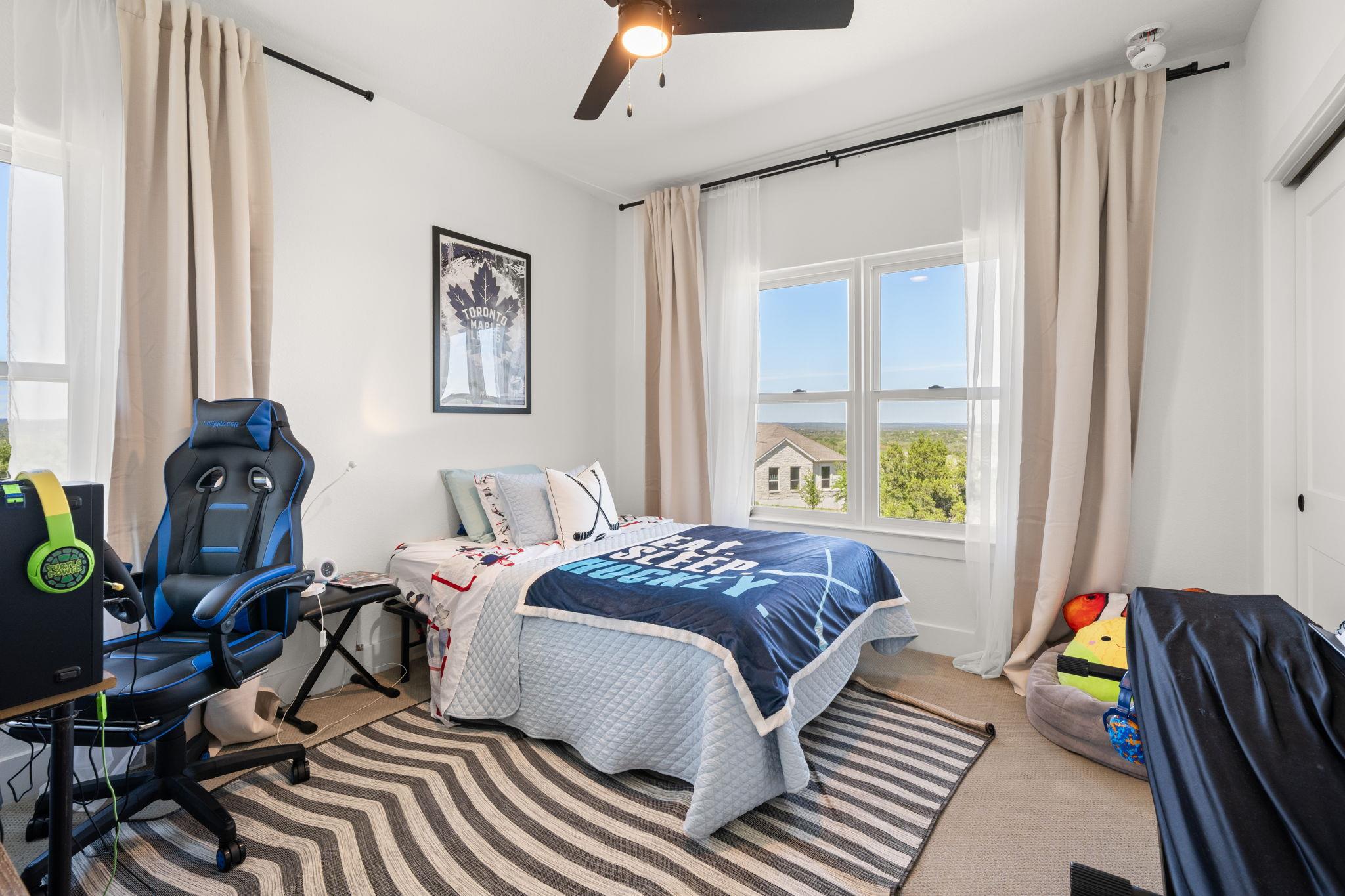 202 Smoke Tree Cir, Dripping Springs, TX 78620