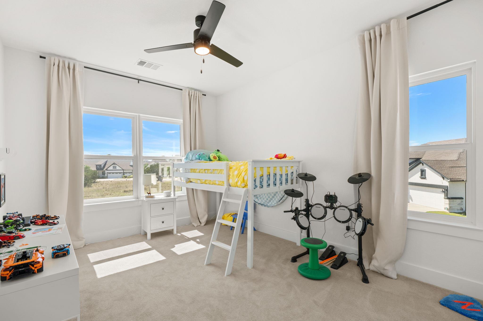 202 Smoke Tree Cir, Dripping Springs, TX 78620